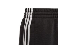 Adidas - YG Essentials 3-Stripes Pants - Trainingshose Mädchen -Trend Sport Geschaft DV0349 41922 3 1